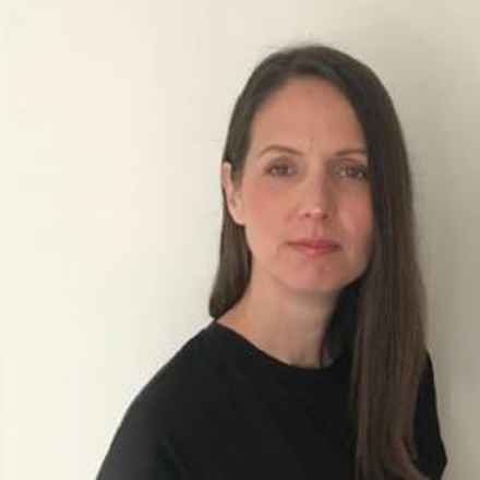 Overcoming barriers to employment Webinar. Portrait of Zsuzsi Szabo